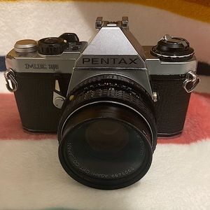 Pentax ME-Super 35mm film camera with 50mm lens *FUNCTIONING*